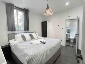 1 Schlafzimmer, Bügeleisen/Bügelbrett, WLAN, Bettwäsche