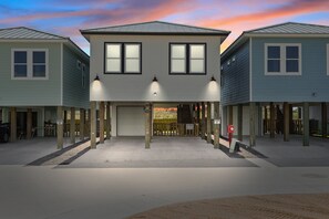 Exterior - Casa Bonita! (Port Aransas)