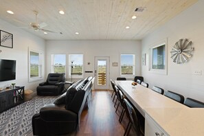 Interior - Casa Bonita! (Port Aransas)