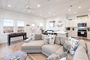 House, Multiple Beds, Pool Access, Pool View (Beach to Bay) | Living area | 42-inch flat-screen TV with digital channels - Beach to Bay - Ocean Views! Private Pool! (Port Aransas)