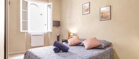 1 室のベッドルーム、WiFi、ベッドシーツ