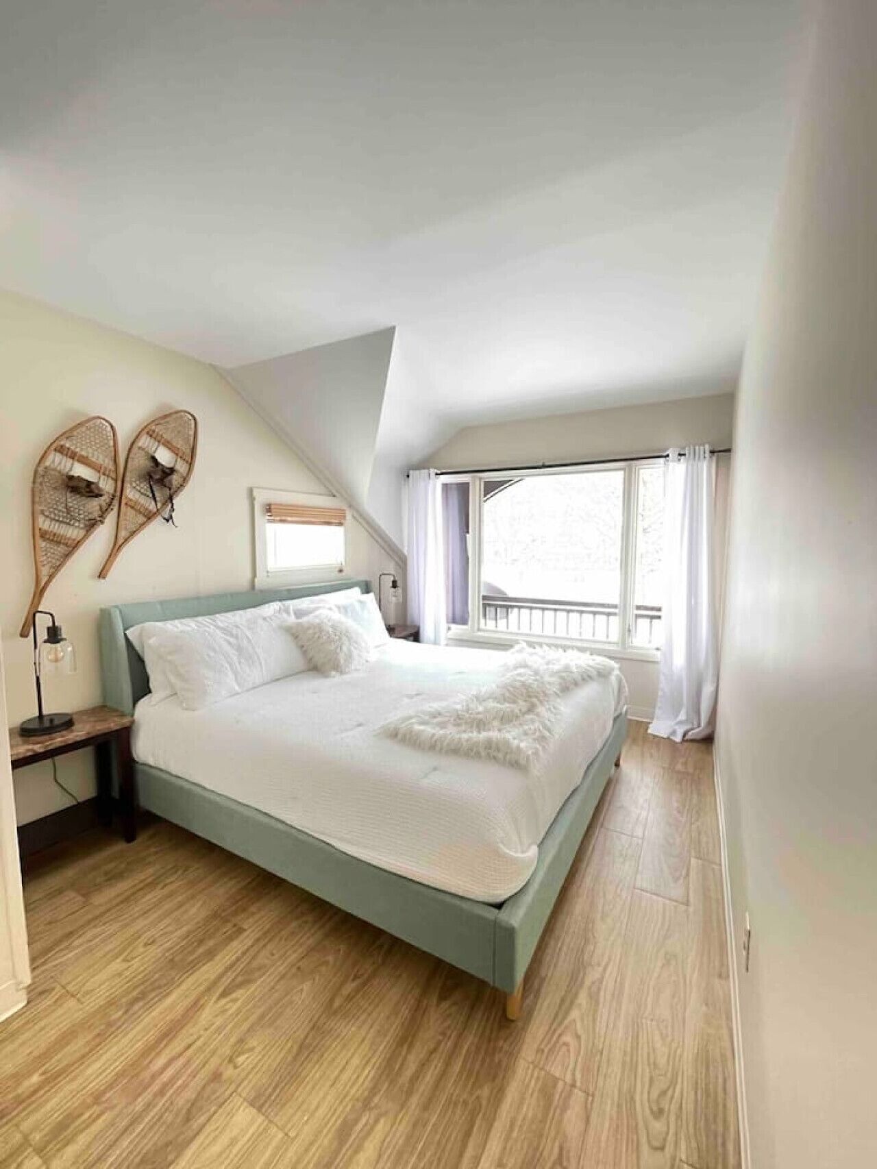 2 bedrooms, desk, free WiFi, bed sheets