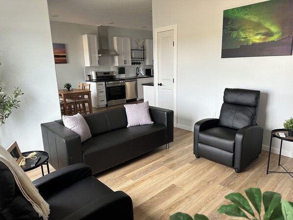 TV - Aurora House La Crete 2 (La Crête)