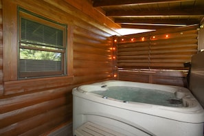 مغطس سبا داخلي