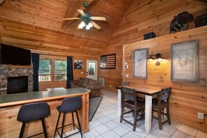Smart TV, fireplace - Scenic Smoky Mountains Cabin w/ Deck, Arcade & Cozy Fire (Pigeon Forge)