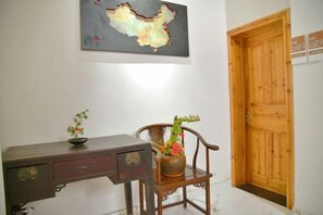 ロビーラウンジ