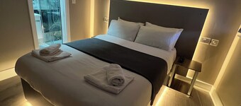 Rest Inn Edmonton