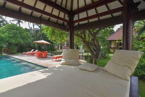 Unclassified image, 5 of 34, button - Villa Singkenken (Bali)