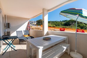 Outdoor dining - A Nepita - 150m de la plage (Pietrosella)