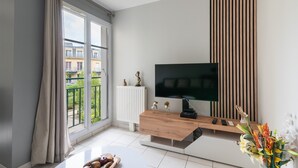 TV