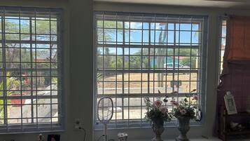 Bungalow | Vardagsrum