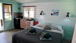 Comfort Studio, Pool View | In-room safe, individually decorated, individually furnished, free WiFi - Aquila apartments (Willemstad)