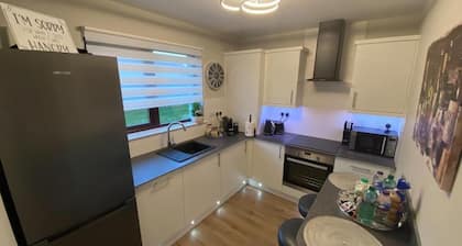 DiscoverNESS Apartment