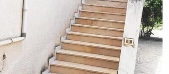 Charming furnished and air-conditioned Villa S+2 with private parking in Tabarka - city