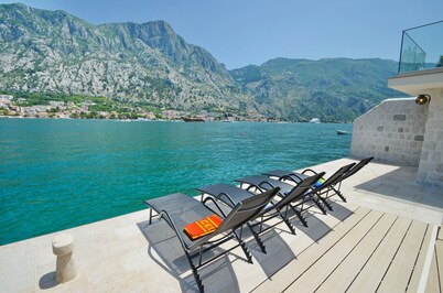 Waterfront Villa Galeano Kotor