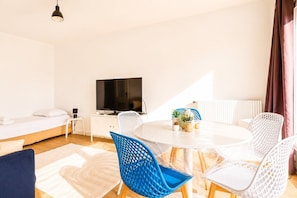 Dining - Séjour parisien en famille - Balcon & parking (Paris)