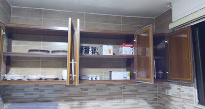 Cozy 3-bedroom apartment in fabulous Amman with WiFi, AC