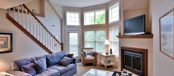 Unit 207 2 Bdrm/ 2 BA