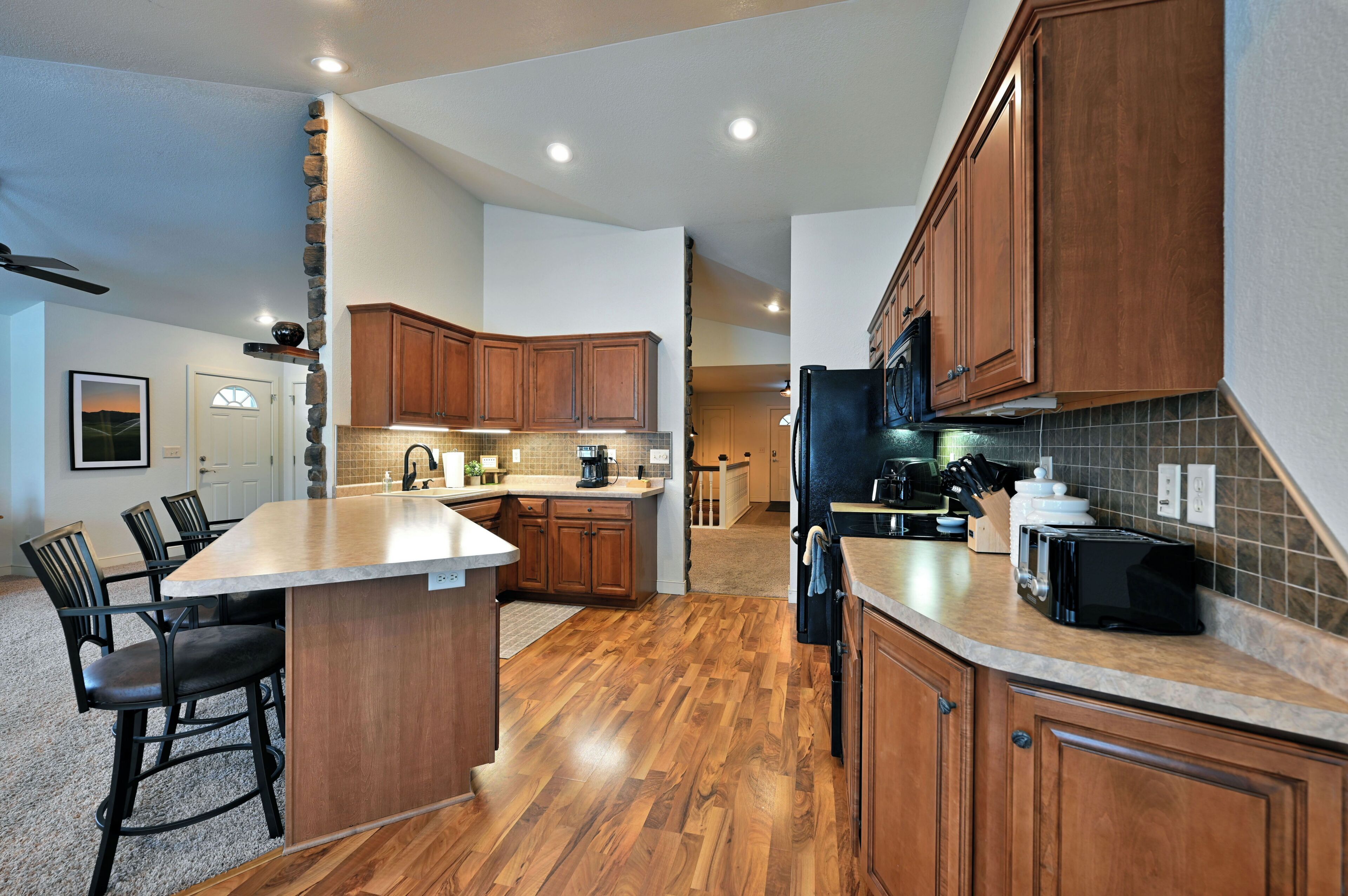 公寓客房, 多張床, 廚房, 花園景觀 (Unit 701 5 bd 3 ba) | 私人廚房 | 電冰箱、微波爐、烤箱、爐台