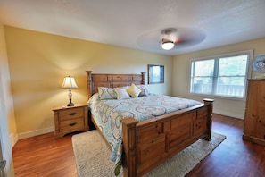 Condo, Multiple Beds, Hot Tub, Golf View (Unit 109 2 BDRM/ 2 BA) | 2 bedrooms, free wired Internet - Unit 109 2 Bdrm/ 2 BA (Birchwood)