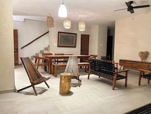 Interior - Villa Loch , con Vista y a Pasos del mar (Progreso)