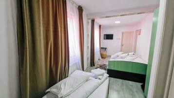 ห้องคลาสสิกทริปเปิล, วิวภูเขา | Wi-Fi ฟรี