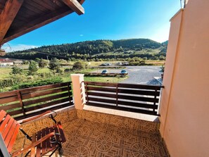 Habitación individual clásica, vistas a la montaña | Terraza o patio