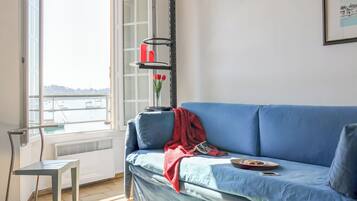 Chambre 2 personnes | 1 bedroom, free WiFi, bed sheets