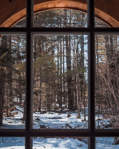 Cozy cabin in charming Londonderry