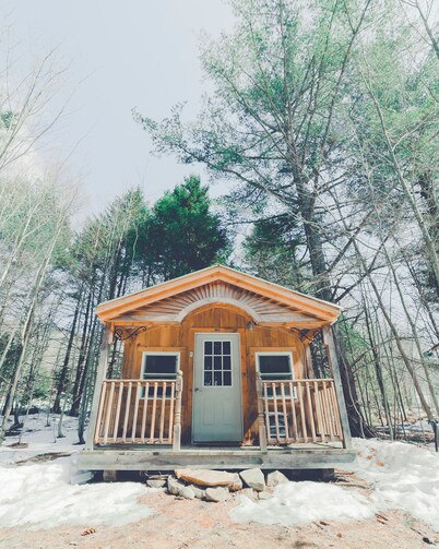 Cozy cabin in charming Londonderry