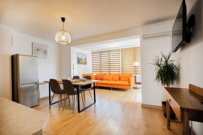 Cozy 2-bedroom apartment with AC and WiFi in charming Sofia