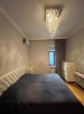 2 soverom, strykejern/-brett, wi-fi og sengetøy