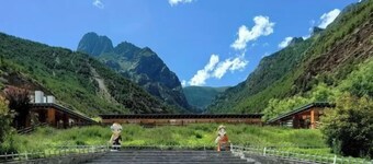 Scenic Natural Hotel