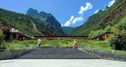 Scenic Natural Hotel