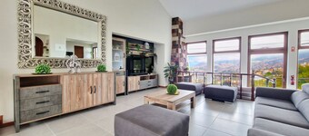 Casa Clementine by LovelyStay