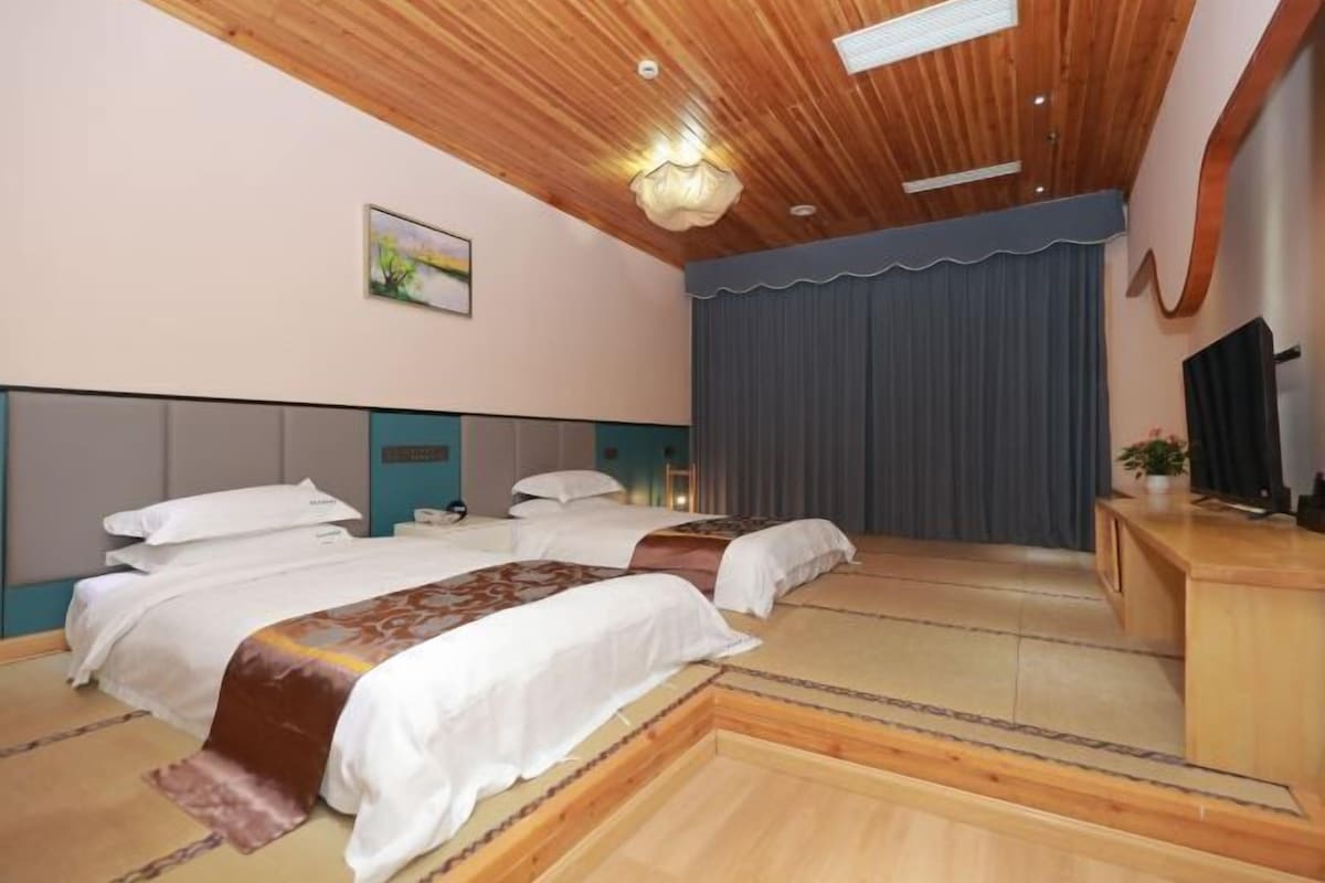Minibar, desk, blackout curtains