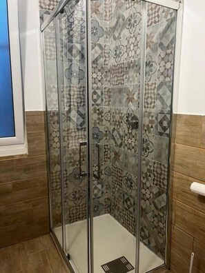 Dormitório compartilhado, 1 quarto, vista para a cidade | Banheiro