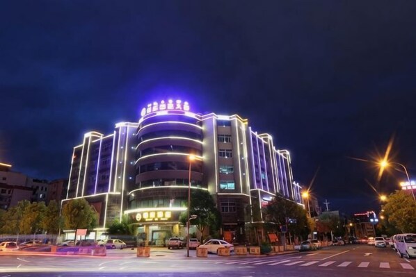 รูปภาพที่ไม่ได้จัดประเภท, 1 จาก 21, ปุ่ม