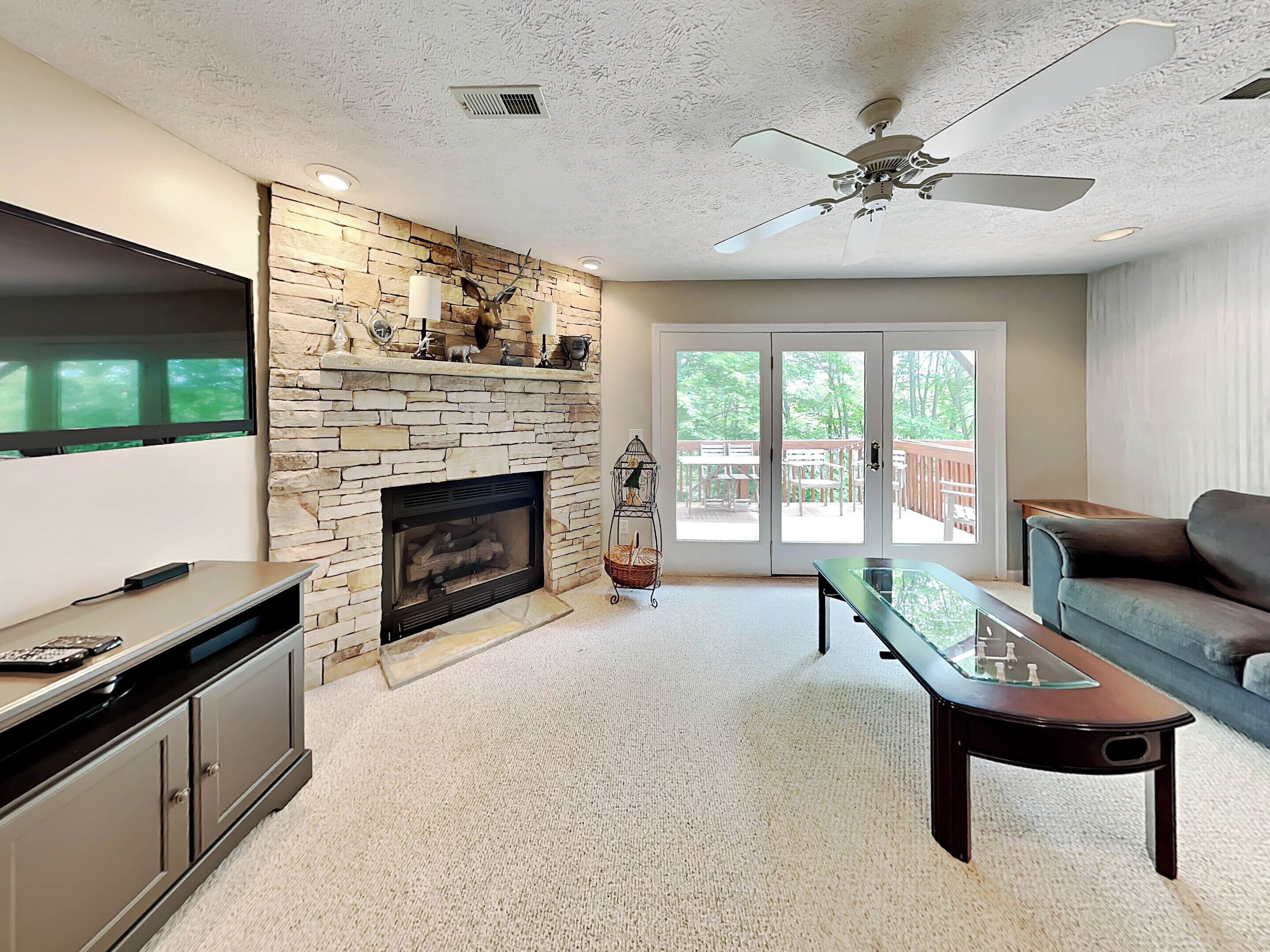 Studio (2 Bedrooms) | Property amenity