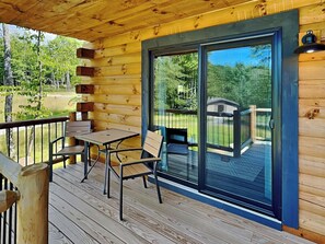 House (5 Bedrooms) | Property amenity
