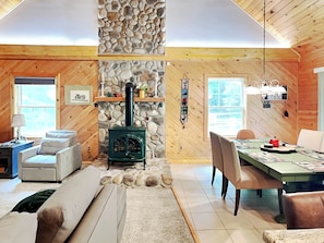 House (4 Bedrooms) | Property amenity - Wander Through the Woods by Taylor Made Deep Creek (McHenry)