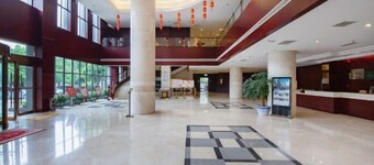 Qihong International Hotel