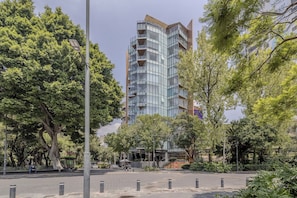 City view from property - Icon Cibeles heart of La Roma (Mexico City)