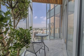 Balcony - Icon Cibeles heart of La Roma (Mexico City)