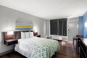 Blackout curtains, free WiFi, bed sheets