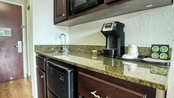 Fridge, microwave, coffee/tea maker