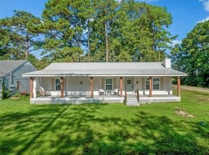 Exterior - MANDEVILLE BEAUTY CLOSE TO CAUSEWAY (Mandeville)
