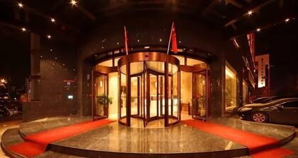 Soaring Dragon Tea Culture Hotel (Hanzhong High-speed Railway Station Wanbang Flagship)