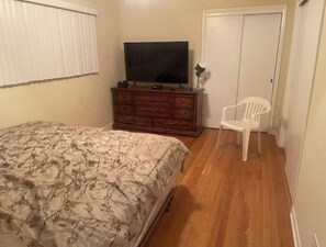 3 habitaciones, tabla de planchar con plancha y wifi gratis 