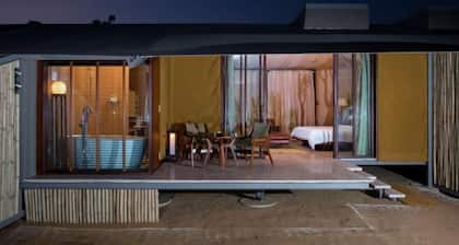 Mr & MRS Smith Raas Chhatrasagar